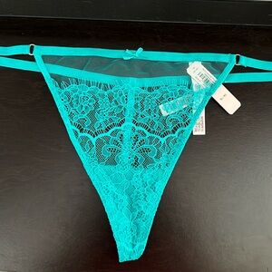 NWT Victoria’s Secret Dream Angels V-String panties